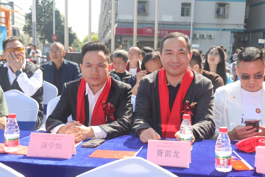 1773727935462792.jpg 57A824A08CD475402266FE72B8546E59.jpg